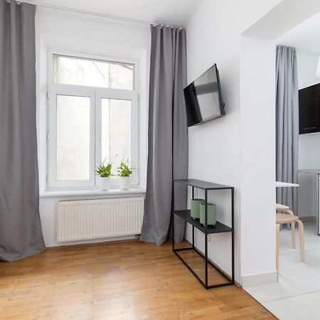 Studio Apartment With Ac - Dluga 65 Krasków Εξωτερικό φωτογραφία