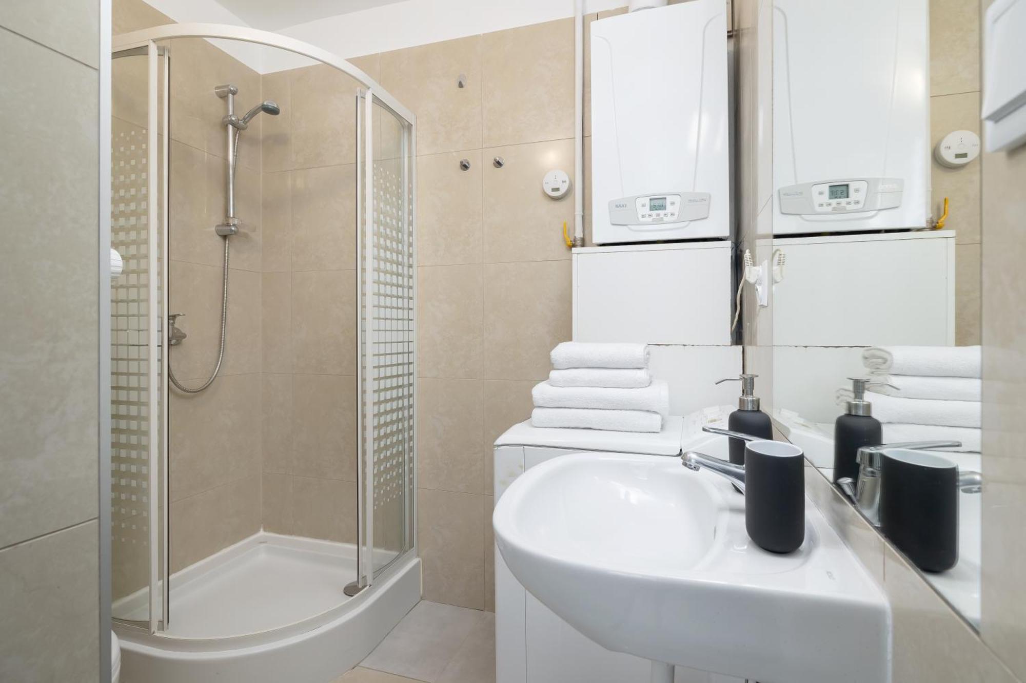Studio Apartment With Ac - Dluga 65 Krasków Εξωτερικό φωτογραφία